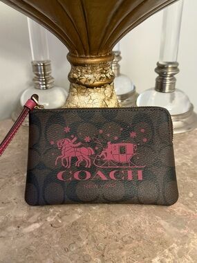 Coach Corner Zip Wristlet -Winter Horse and Carriage